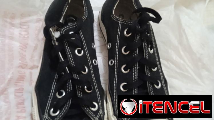 Converses negros