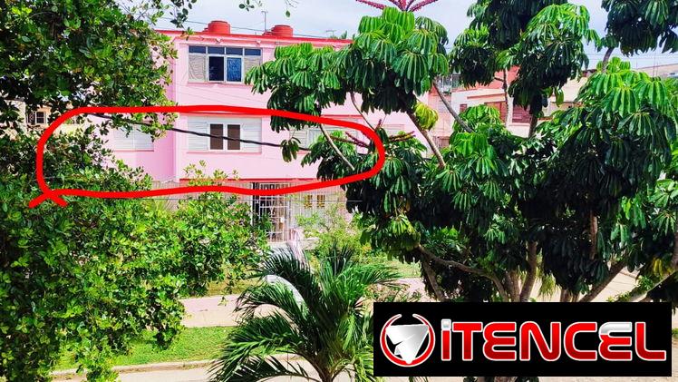 Vendo Apartamento en Miramar, 2 habitaciones, 2 baños, 200 mts del mar y 100 mts de 5ta ave..