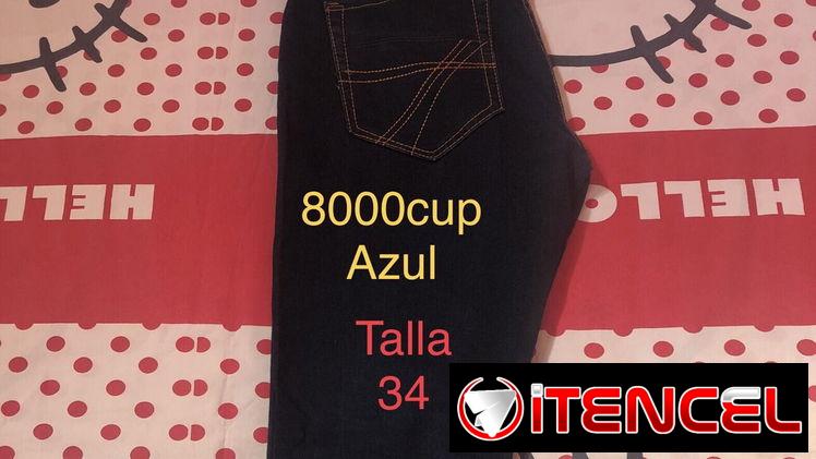 Putusas nuevo azul  talla  34. Camisa de  mezclilla talla L . Pitusa blanco talla  30.