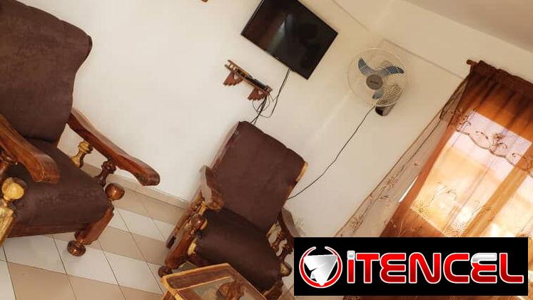 OFERTA en playa Guanabo! casa de renta con piscina en la playa 5 habitaciones