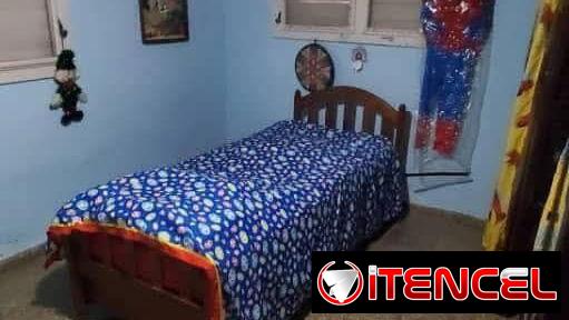 En venta hermosa casa con vista directa al mar en Cojimar.