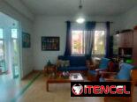APARTAMENTO DE LOS AÑOS 50 DE ESQUINA! Gran Distribución en Línea y 12, Vedado !!!