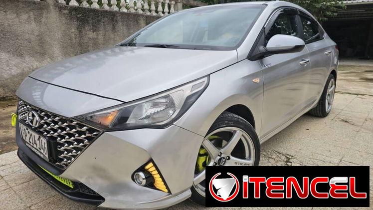 Vendo o negocio, Hyundai accen , 2021, pintura de fábrica con todos los tikis