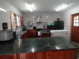 Casa independiente con piscina