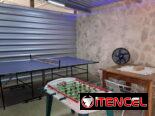 Renta casa a media cuadra del mar,playa Guanabo, 5 habitaciones climatizadas , paneles solares, piscina,+5352463651 J