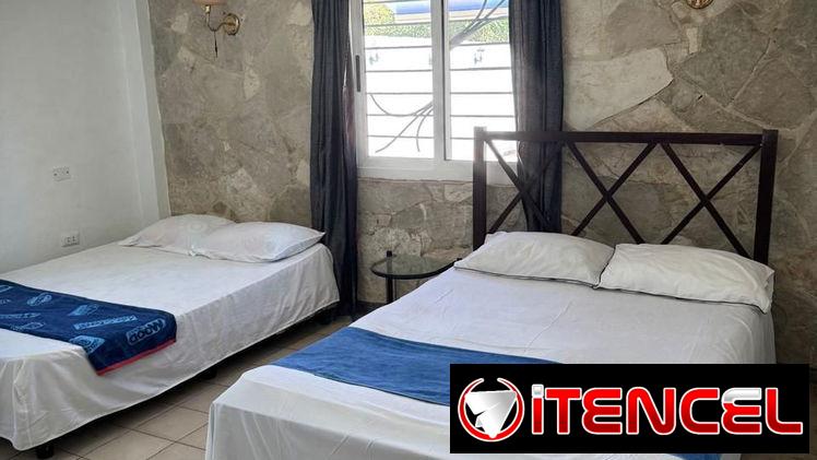 casa en la playa para 12 personas con 2 piscinas y 4 habitaciones en bocaciega