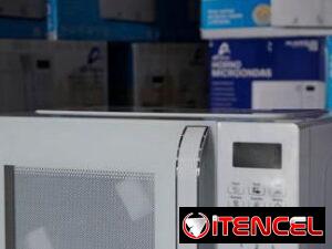 00ae21c5621bf18ddaf9ccb0ca23425ea8897abb06e27e9c627cf00e97d13521