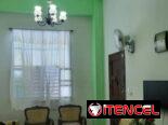 Apartamento en bajos,centrico,2baños,2cuartos,2split,garaje colectivo,gas calle,con todo renovado y enchapado dentro,