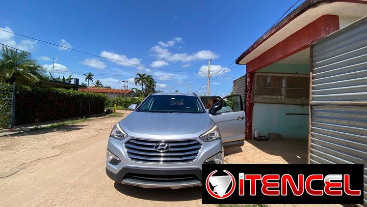 Vendo Hyundai Santa Fe 2017, de 7 plazas nuevo