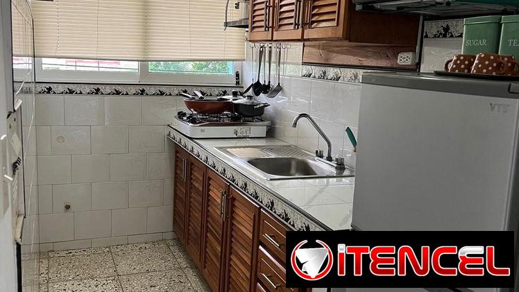 Apartamento para renta lineal en el vedado ( Calle calzada )