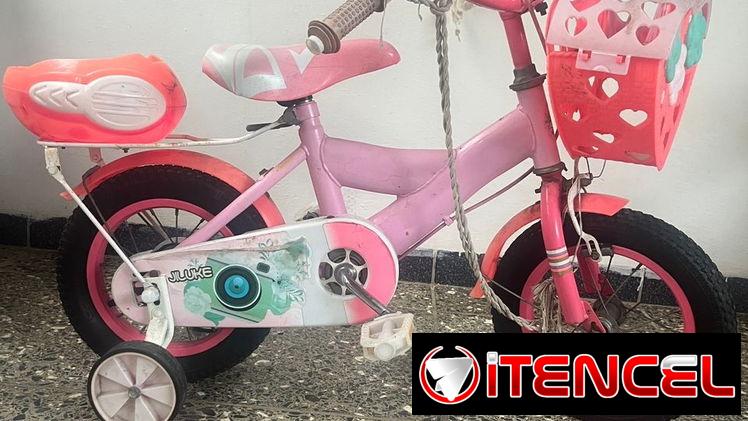 Bicicleta para niño/a de USO en buenas confusiones