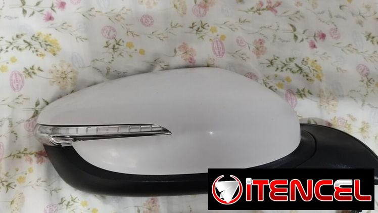 Espejo retrovisor de Kia Forte 2016-2018 del  lado derecho osea del copiloto. Ver fotos.