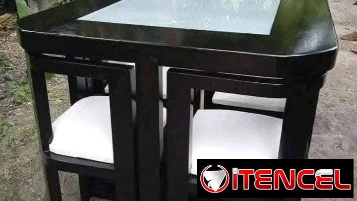 Mesa de comedor ideal para ahorrar espacios