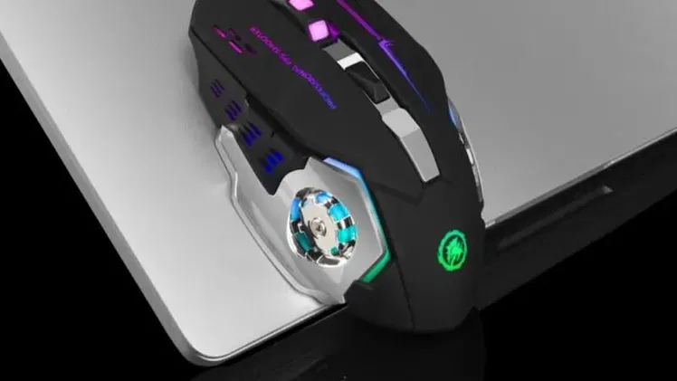 Mouse GAMER RGB inalámbrico