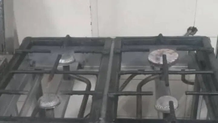 Mecánico de cocina de gas en toda la habana buen servicio y garantía llamar o escribir al WhatsApp #58481790