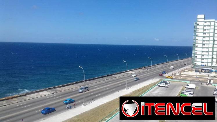 Apartamento  en renta, Vedado , frente al malecón Habanero, tres habitaciones climatizadas+53 52463651 🌊E