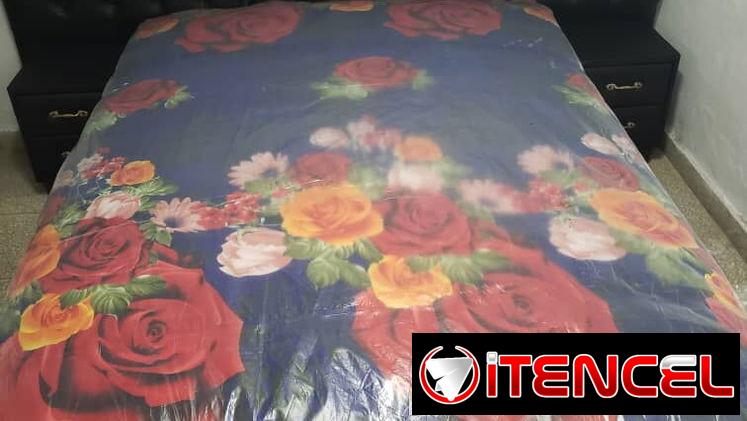Juego de cuarto CAPITONEADO con Colchon