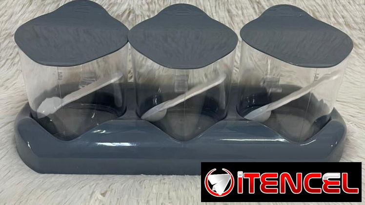 Set de 3 envases para especias con cucharitas en 3200 cup