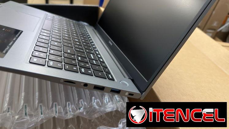 280USD LAPTOP GATEWAY NUEVA EN SU CAJA