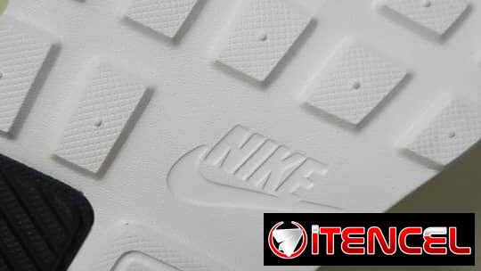 Tennis Nike Air Max SC-40.5