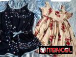 Ropa y zapatos de niña.