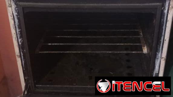 Cocina con horno para reparar