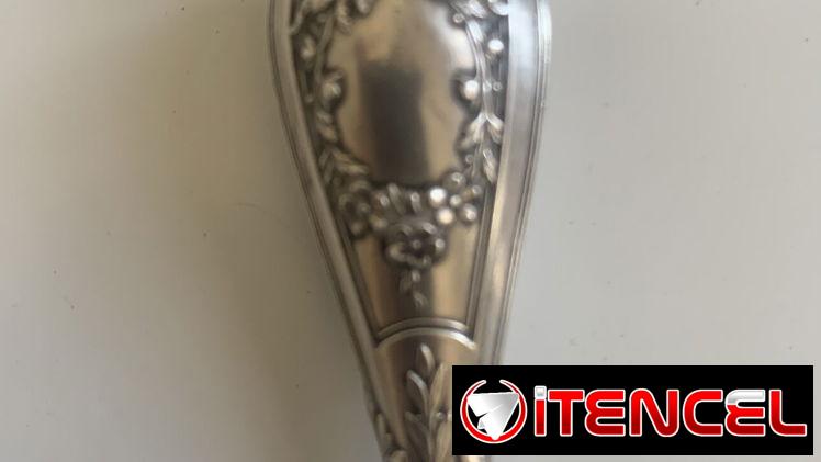 Sello de plata para lacre, muy antiguo