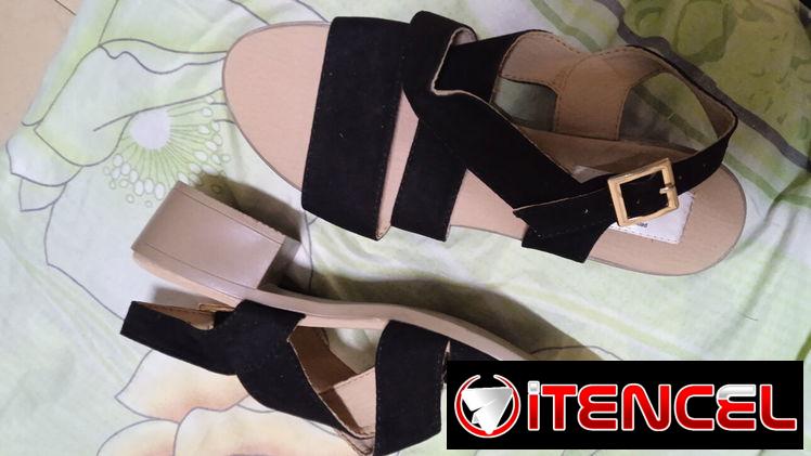 SANDALIAS