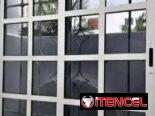 CARPINTERÍA DE ALUMINIO Y CRISTAL