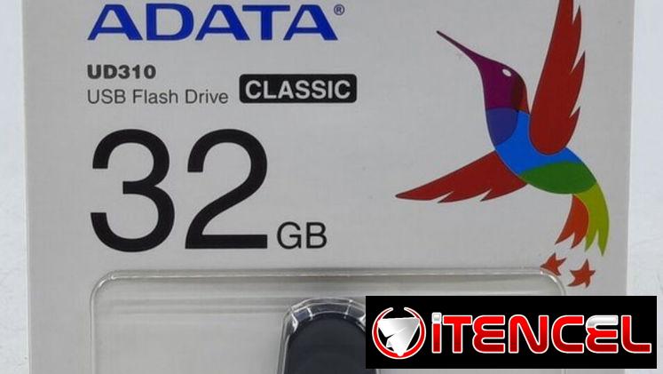 Memoria USB mini Adata, 32 GB, nuevas selladas