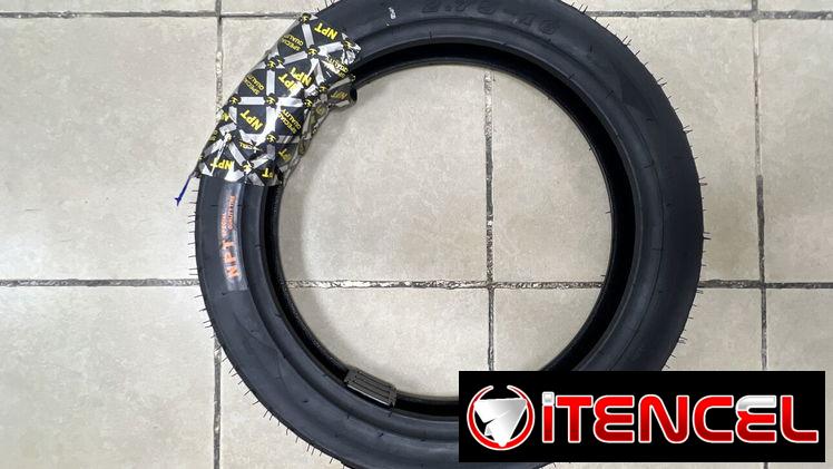 Neumático de moto balón nueva 2.75 R16