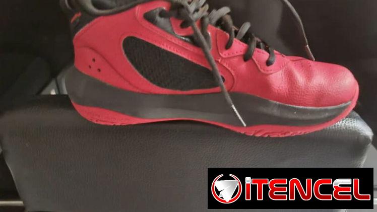 Tenis Under