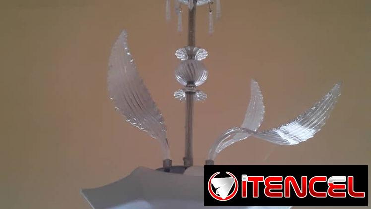 Lámpara de Techo Antigua de Cristal en 220 USD
