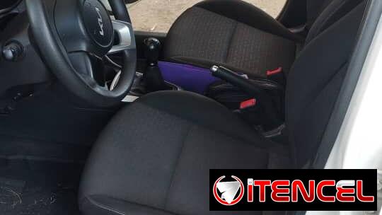 Vendo o negocio Kia picanto del 2020 mecánico con 20 mil kilómetros