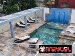 🏩Piscina,habitaciones, confort.