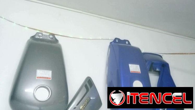Accesorios y piezas para motos