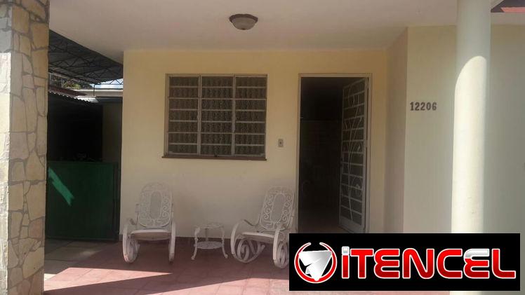 Casa de 3 cuartos en aldabo residencial