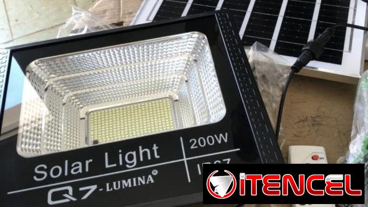 LÁMPARA DE 200 W