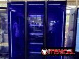 NEVERA EXHIBIDORA VERTICAL 36 PIES TRES PUERTAS