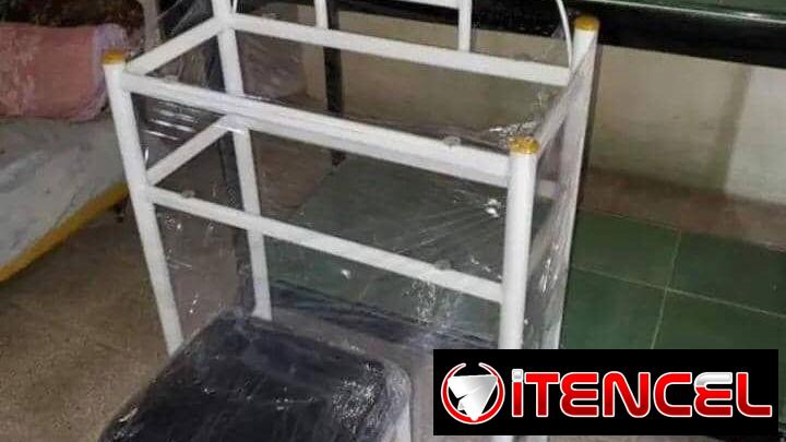 Coqueta con espejo y banqueta 💥 entrega sin costo adicional en toda la Habana