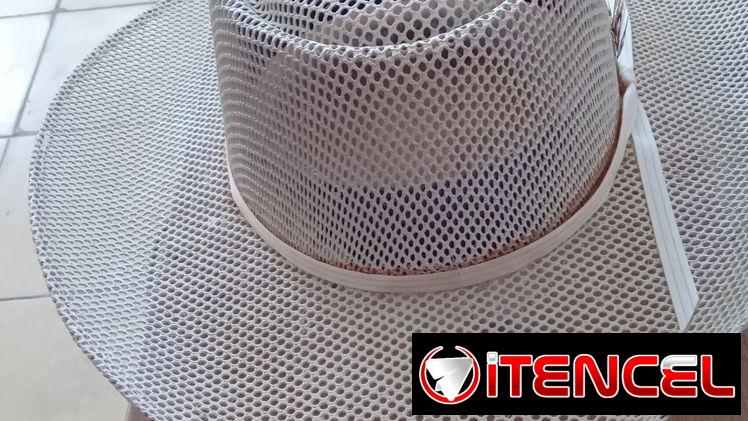 Sombrero tipo vaquero mexicano de pajilla