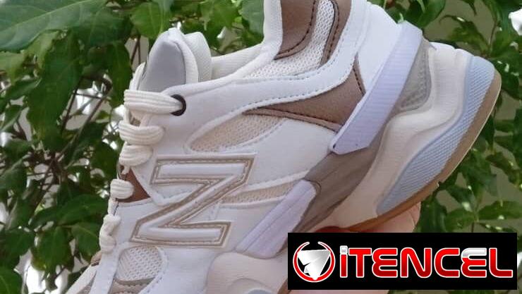 New Balance 9060 carmelita