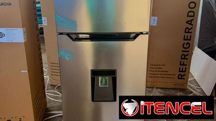 Refrigerador marca Eko 9.2 pies congelación seca con dispensador nuevo con garantía y mensajería !