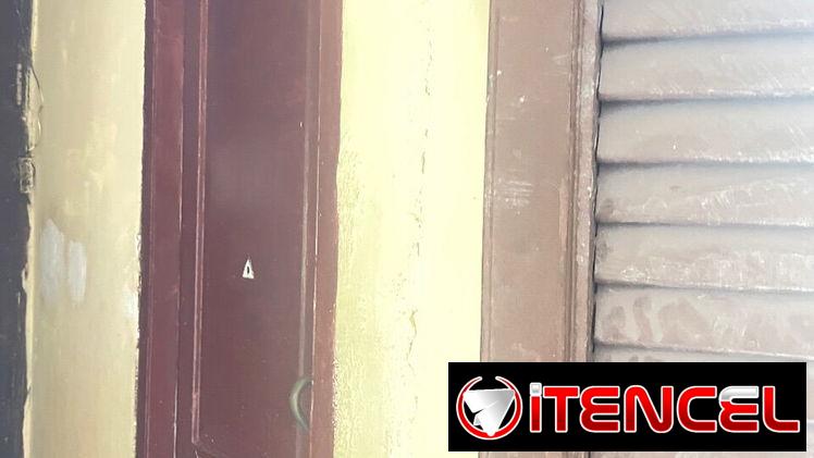 SE VENDE APTO EN LA HABANA VIEJA LUZ 24 H AGUA SIN PROBLEMAS UN DÍA SI OTRO NO GAS DE LA CALLE