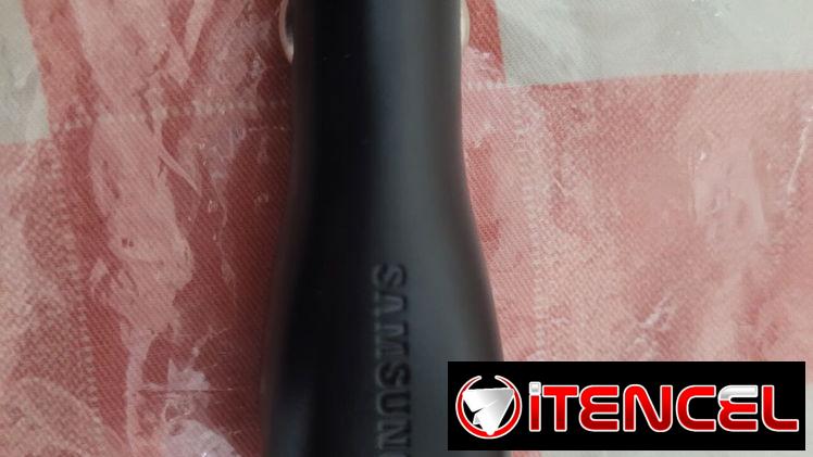 Cargador De carro carga rápida 15W marca SAMSUNG de 1 puerto USB nuevo