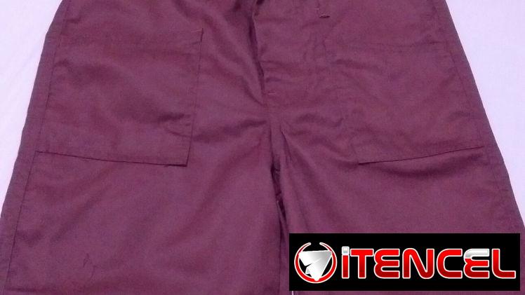 Chores de uniforme de primaria