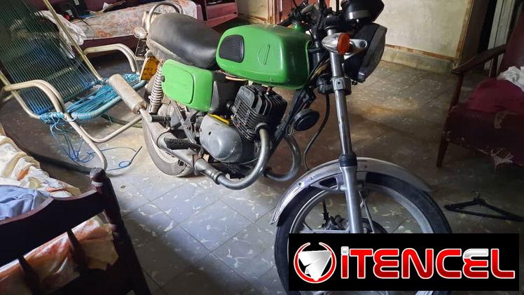 CAMBIO FORD DEL 31 CON MOTOR MERCEDES BENZ 616, TICO Y MOTO CORCOBEO POR CARRO MODERNO O CAMIONETA, ESCRIBIR POR WHATSAP
