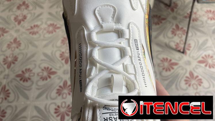Tenis #44