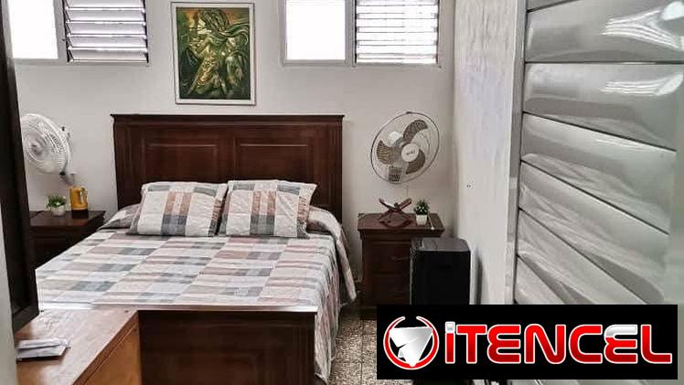 Venta de Apartamento en Miramar, Playa, La Habana  Se ofrece en venta un cómodo y bien conservado apartamento !!!