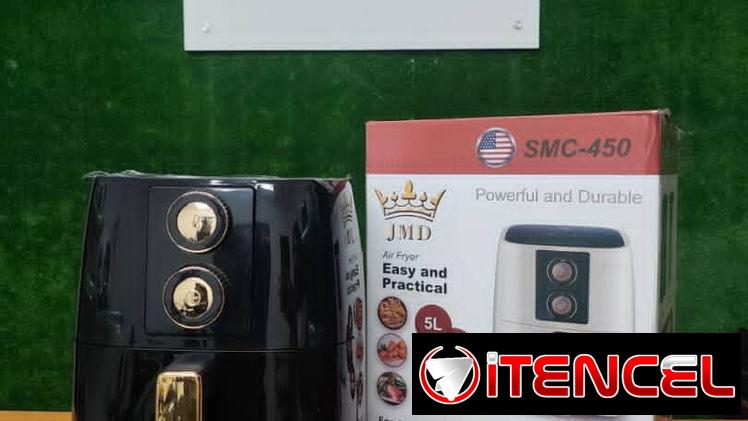 *Freidora de Aire* Marca: JMD Capacidad: 5 litros  Potencia: 1800W Temperatura máxima: 200 ⁰C Temporizador: 30 min Color